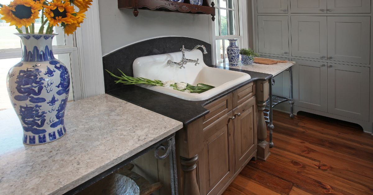 History 101: The Evolution of Kitchen Sinks