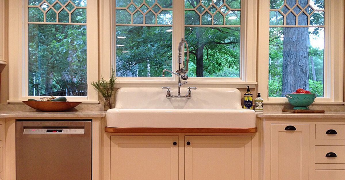How a New Kitchen Sink Can Raise Your Home's Value