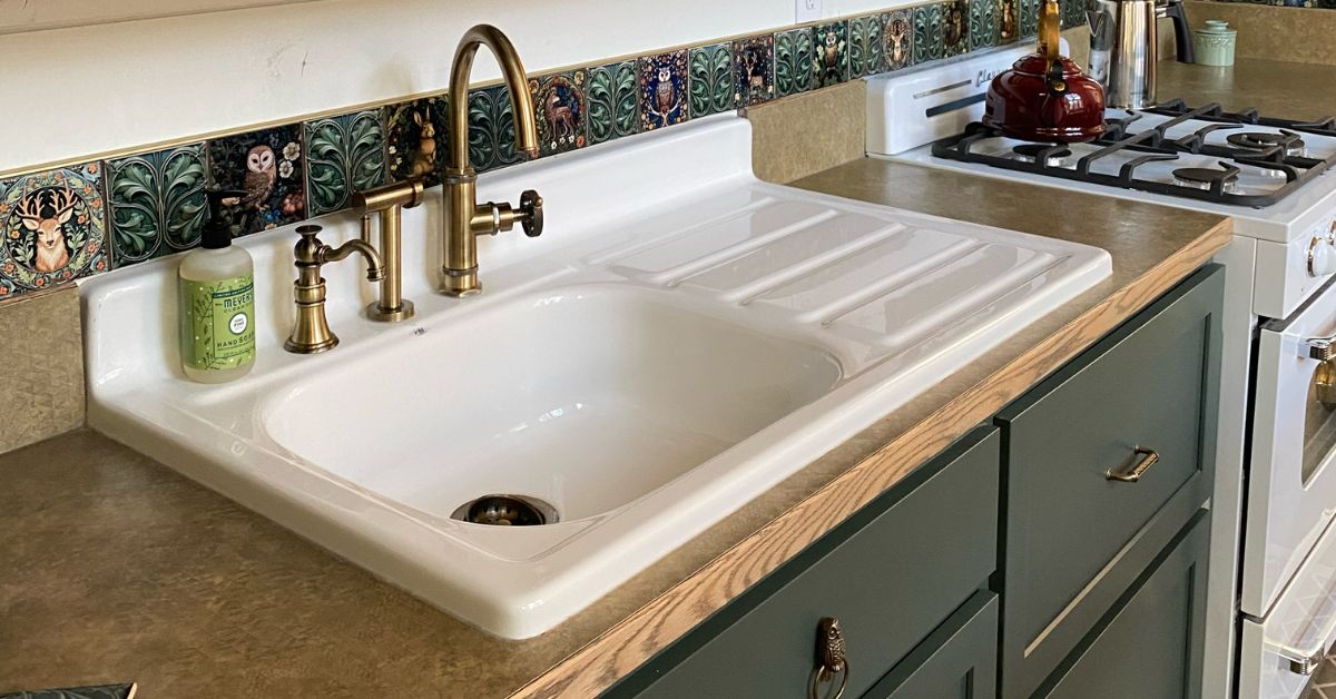 How a New Kitchen Sink Can Raise Your Home's Value