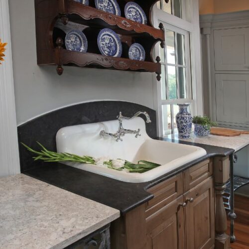 8 Must-Have Accessories for Drainboard Sinks