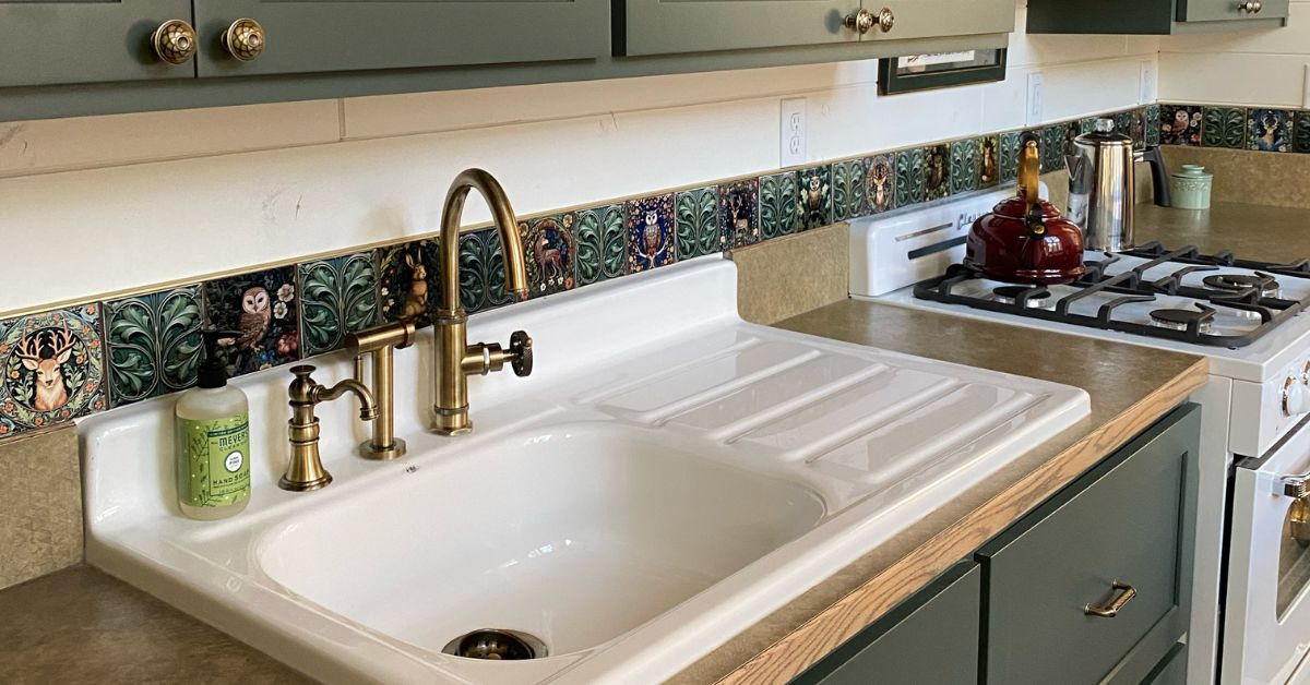 How To Install a Farmhouse Kitchen Sink